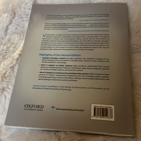 Victimology by Hannah Scott (TEXTBOOK - 2nd Edition) - Picture 2 of 3